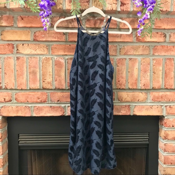 🔥NWT Navy Blue Leaf Patterned Lace Up Dress - Picture 4 of 8
